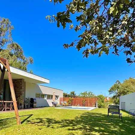 Branco - Private Pool & Garden Villa