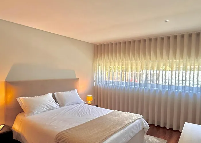 Branco Villa Barcelos